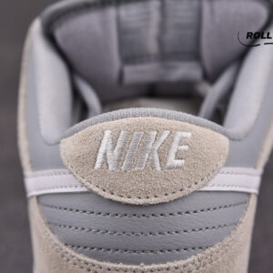 Nike SB Dunk Low Summit White Wolf Grey