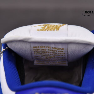 Nike SB Dunk Low Supreme Stars Hyper Royal (2021)