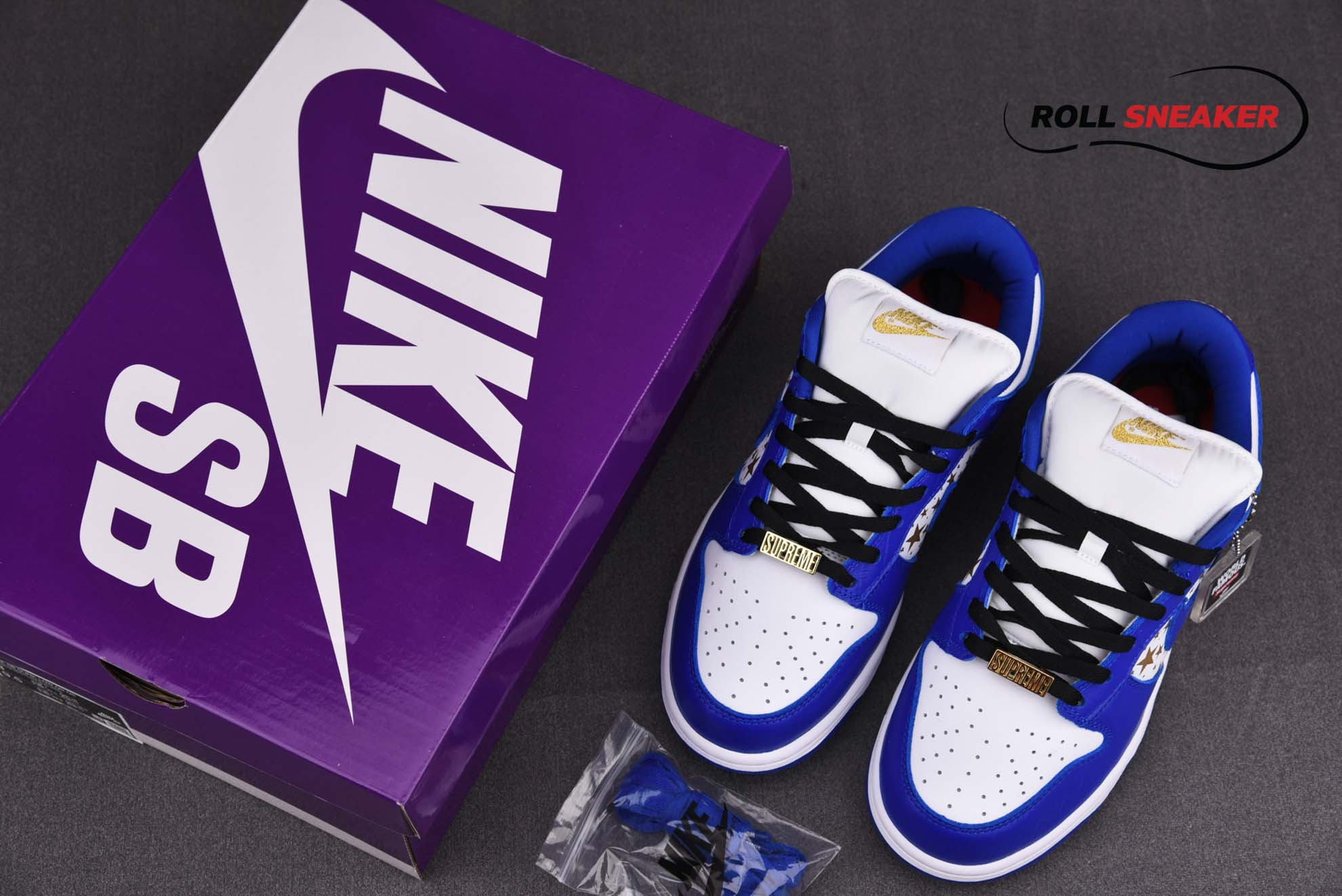 Nike SB Dunk Low Supreme Stars Hyper Royal (2021)