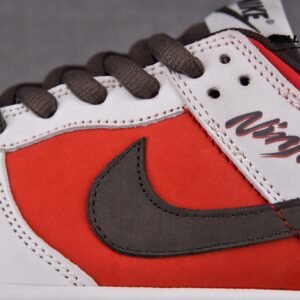 Nike SB Dunk Low Suziki Brown Red Grey