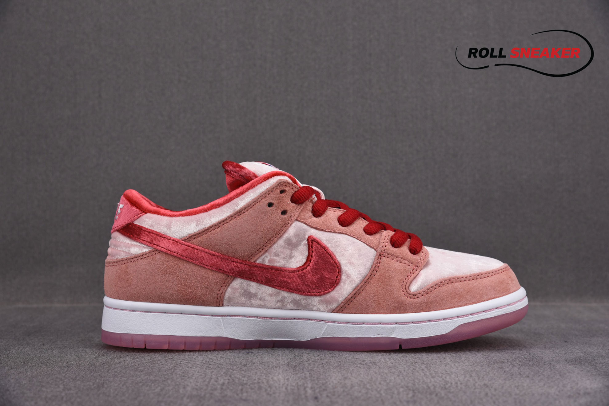 Nike StrangeLove x Dunk Low SB ‘Valentine’s Day’
