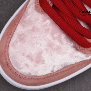 Nike StrangeLove x Dunk Low SB ‘Valentine’s Day’