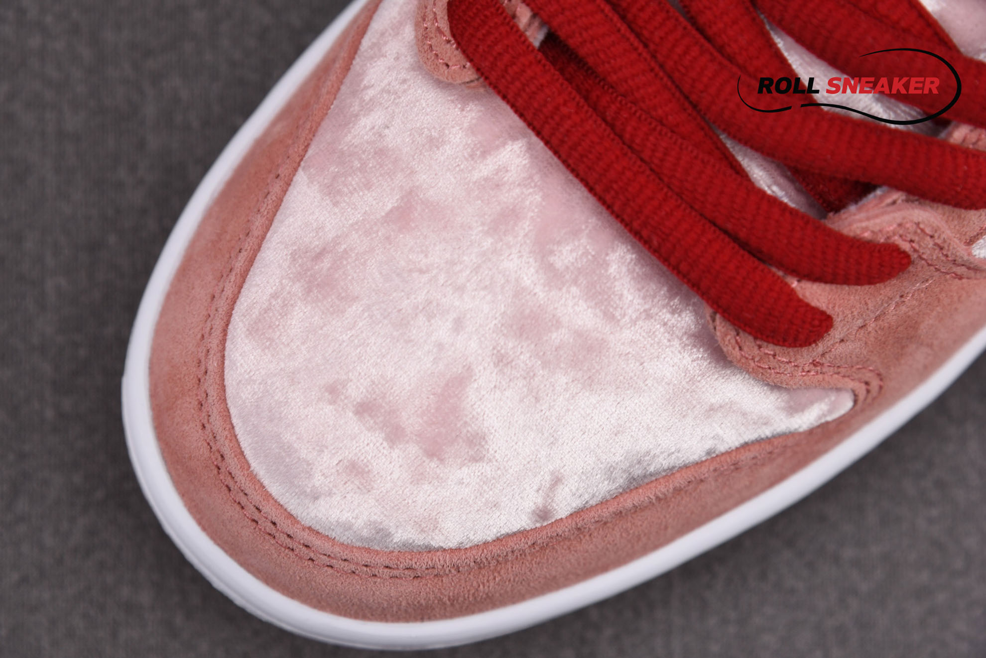 Nike StrangeLove x Dunk Low SB ‘Valentine’s Day’
