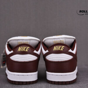 Nike Supreme x Dunk Low OG SB QS ‘Barkroot Brown’