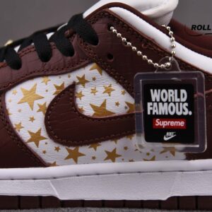 Nike Supreme x Dunk Low OG SB QS ‘Barkroot Brown’