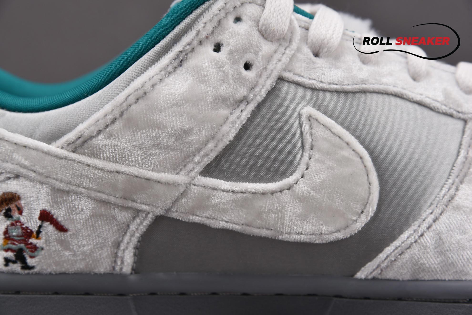 Nike Wmns Dunk Low ‘Ice’