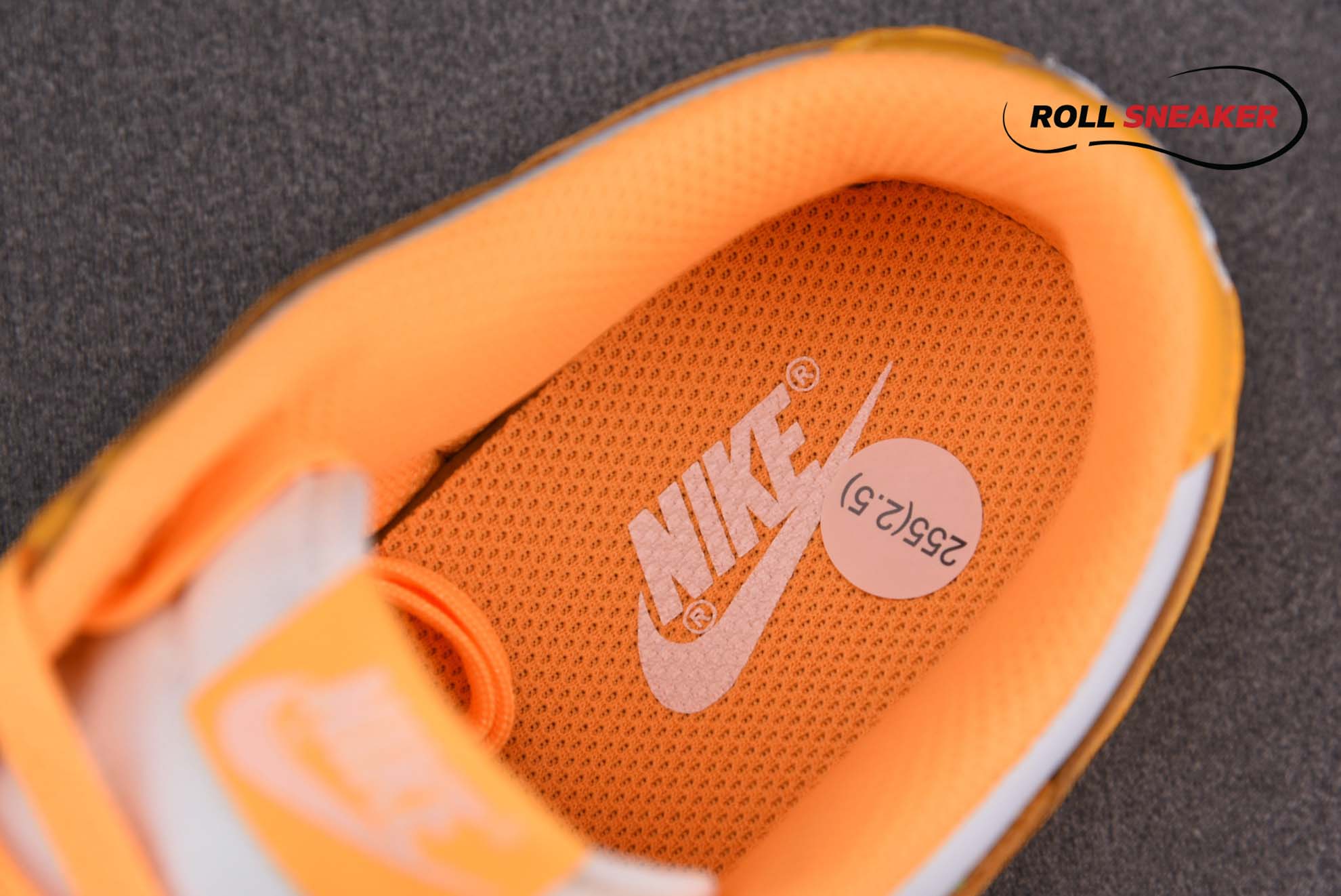 Nike Wmns Dunk Low ‘Laser Orange’