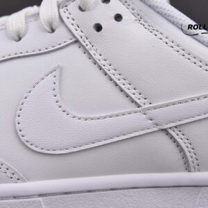 Nike Wmns Dunk Low ‘Triple White’