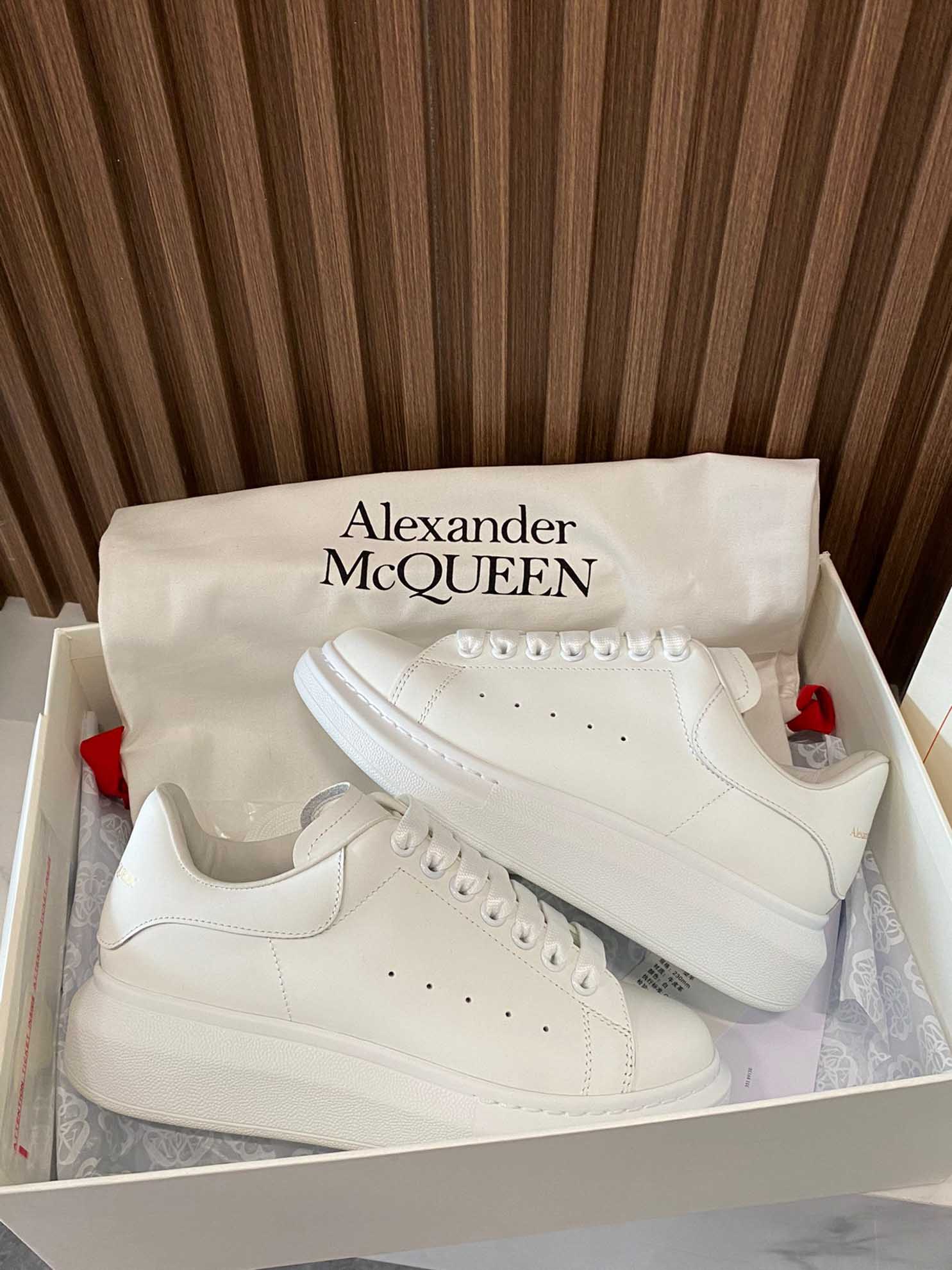 Alexander Mcqueen All White