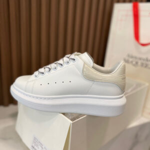 Alexander McQueen Oversized Sneaker 'White Beige Crocodile