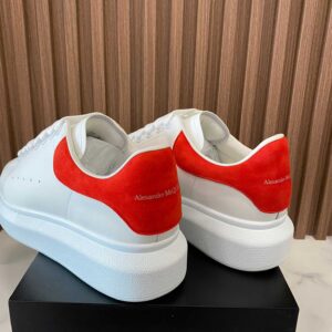 Alexander McQueen Wmns Oversized Sneaker ‘Lush Red’