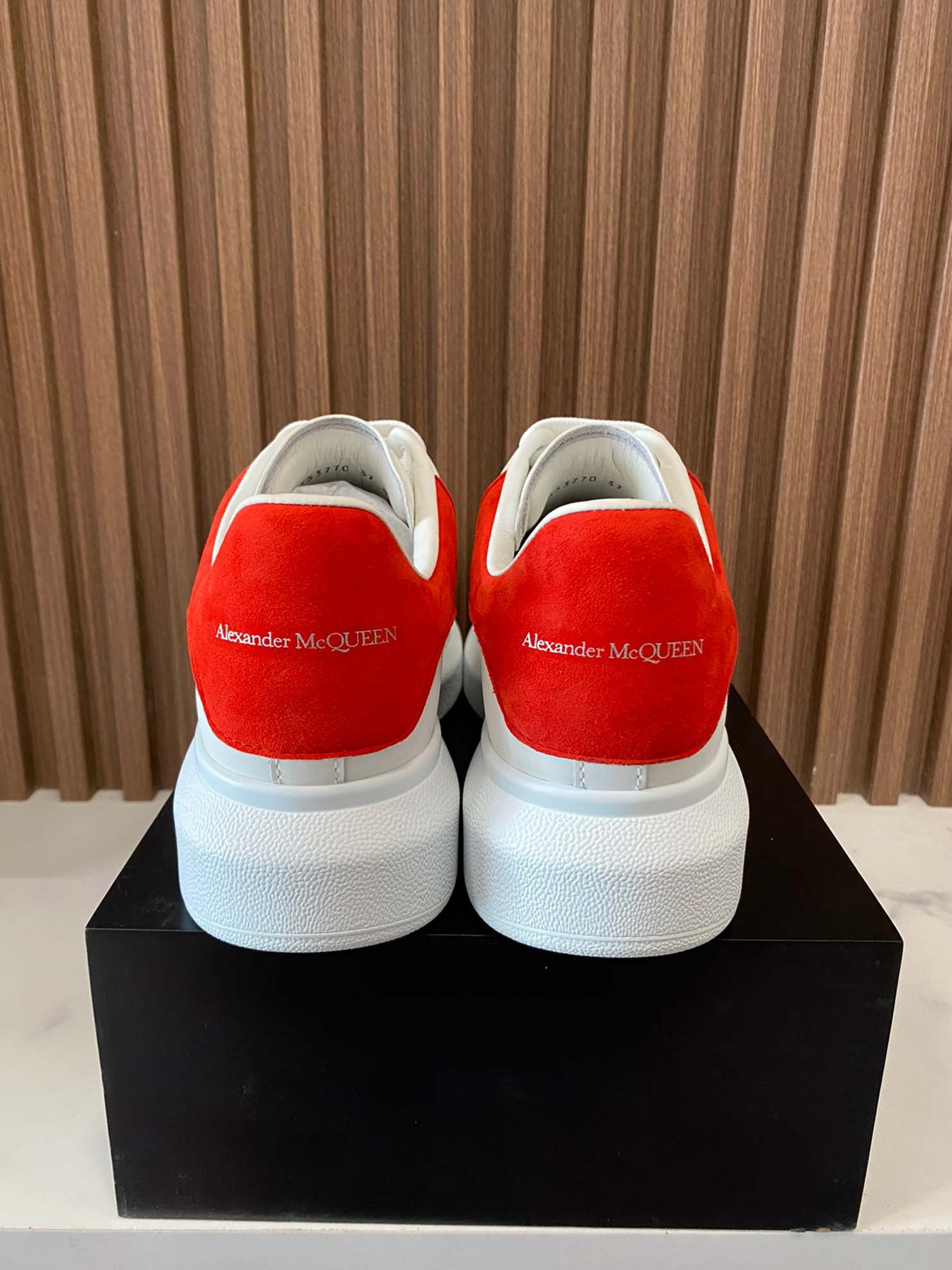 Alexander McQueen Wmns Oversized Sneaker ‘Lush Red’