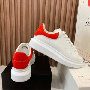 Alexander McQueen Wmns Oversized Sneaker ‘Lush Red’