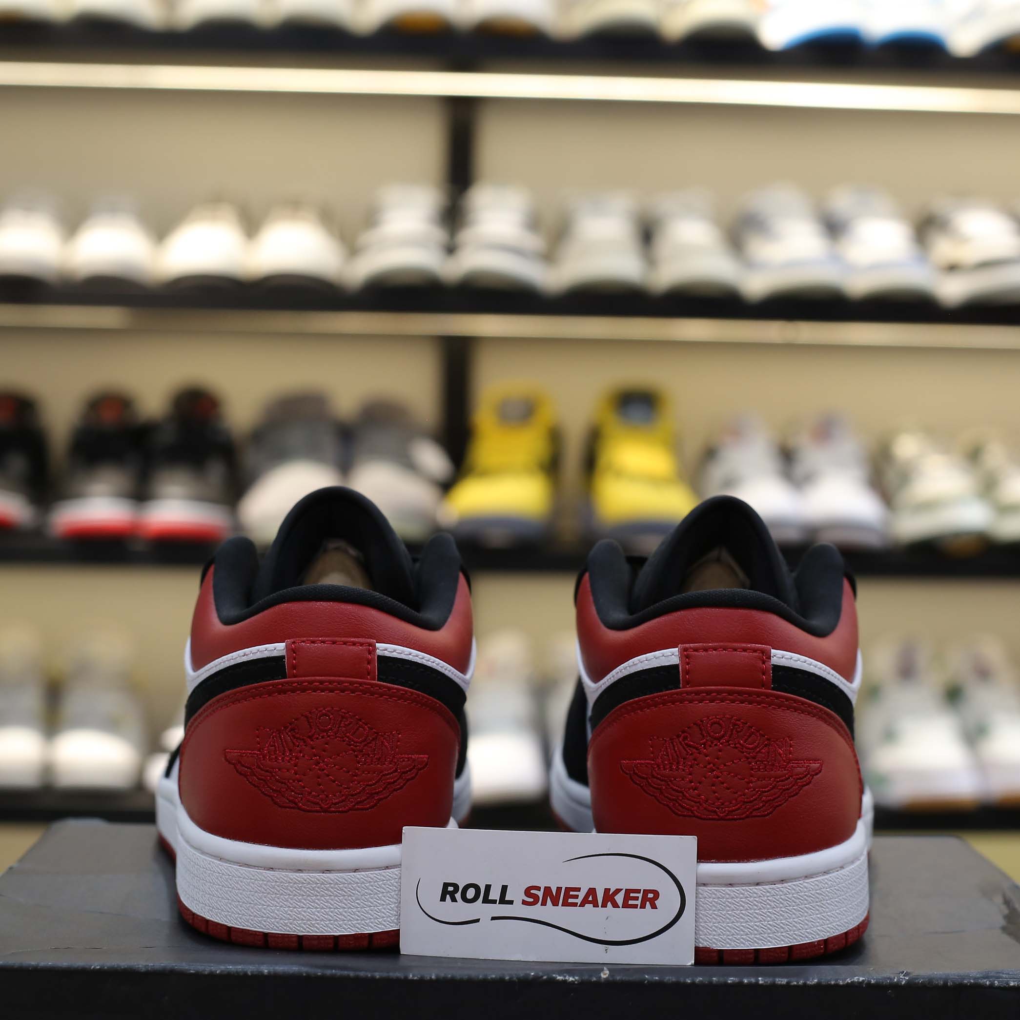 Nike Air Jordan 1 Low Black Toe