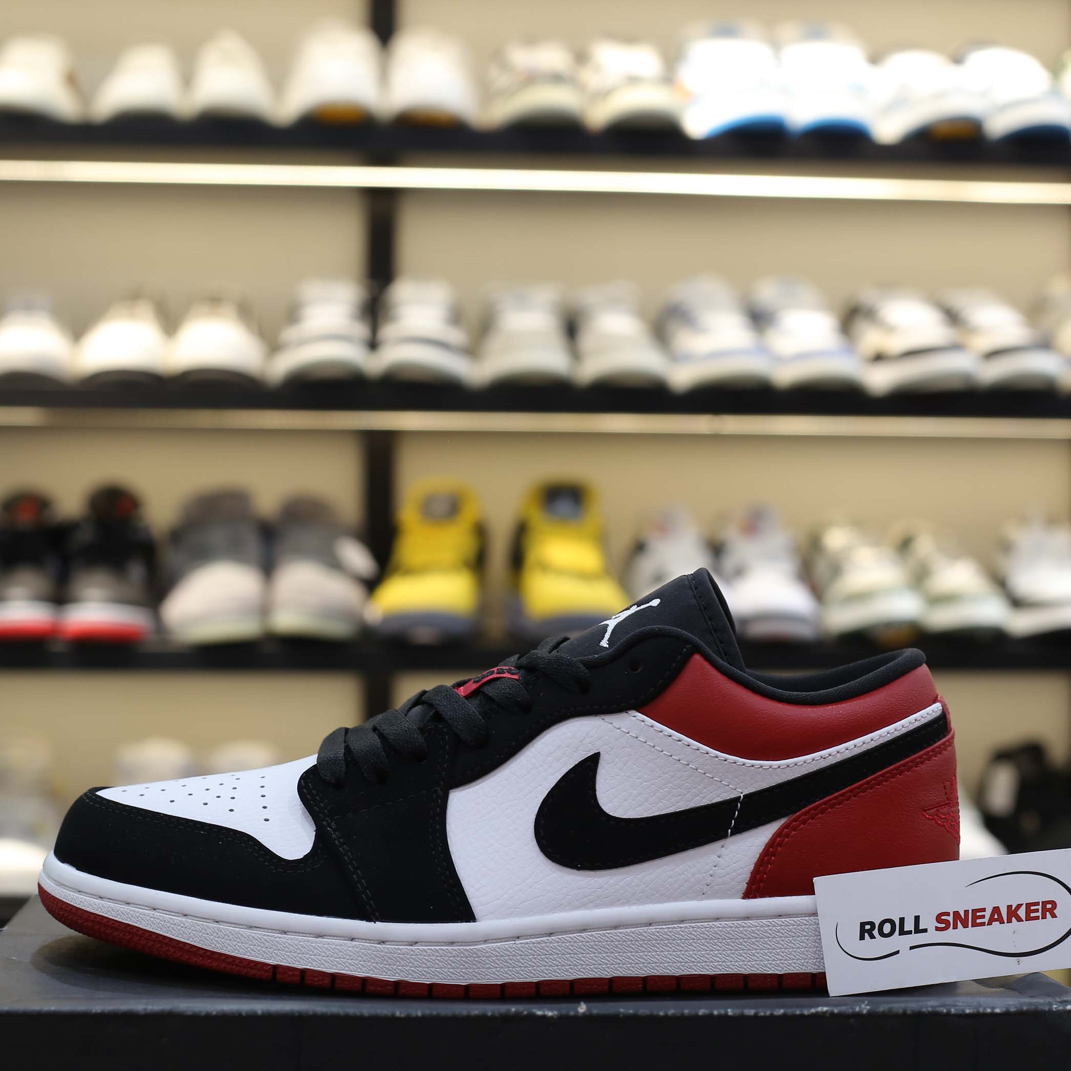 Nike Air Jordan 1 Low Black Toe