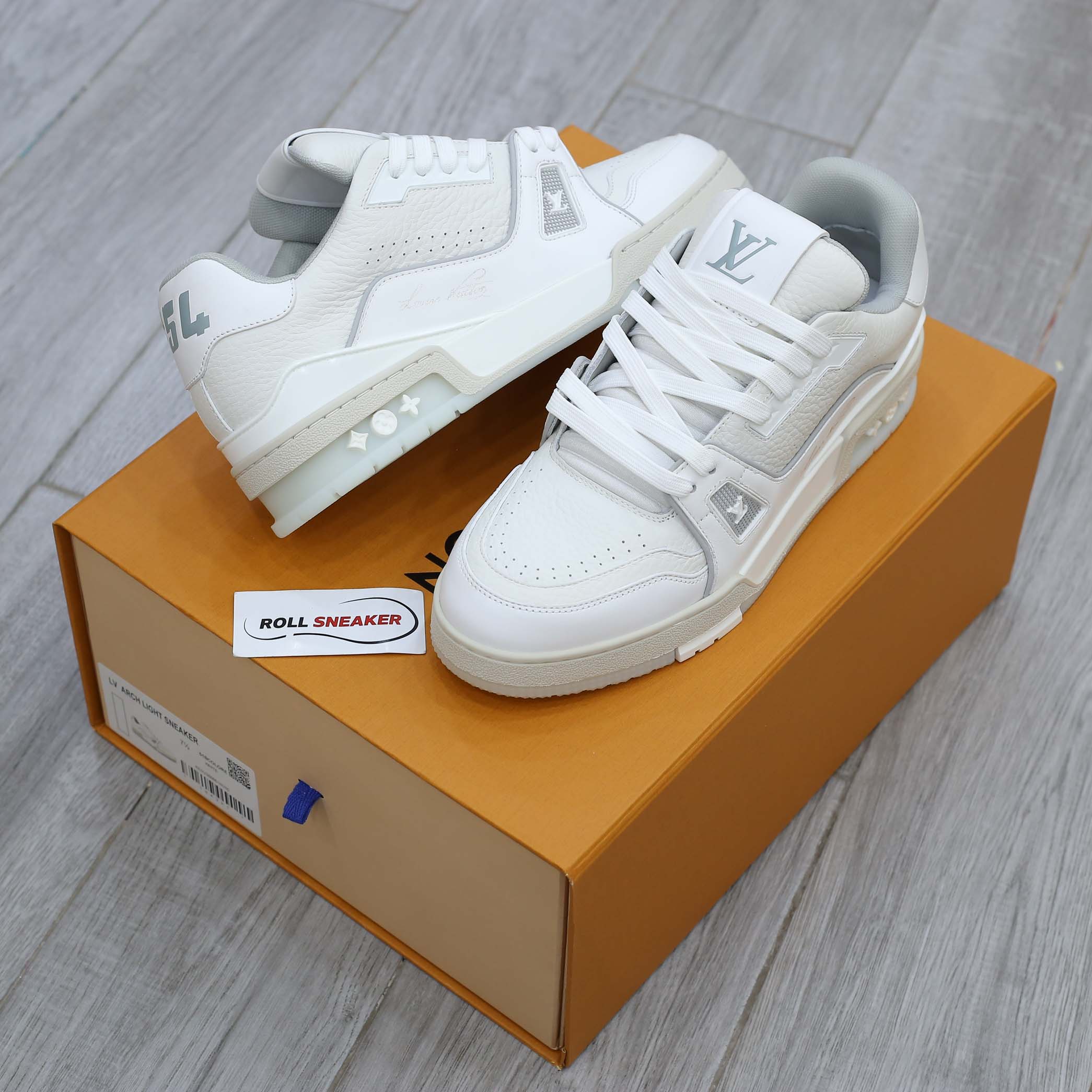 Louis Vuitton Lv Trainer #54 Signature White 