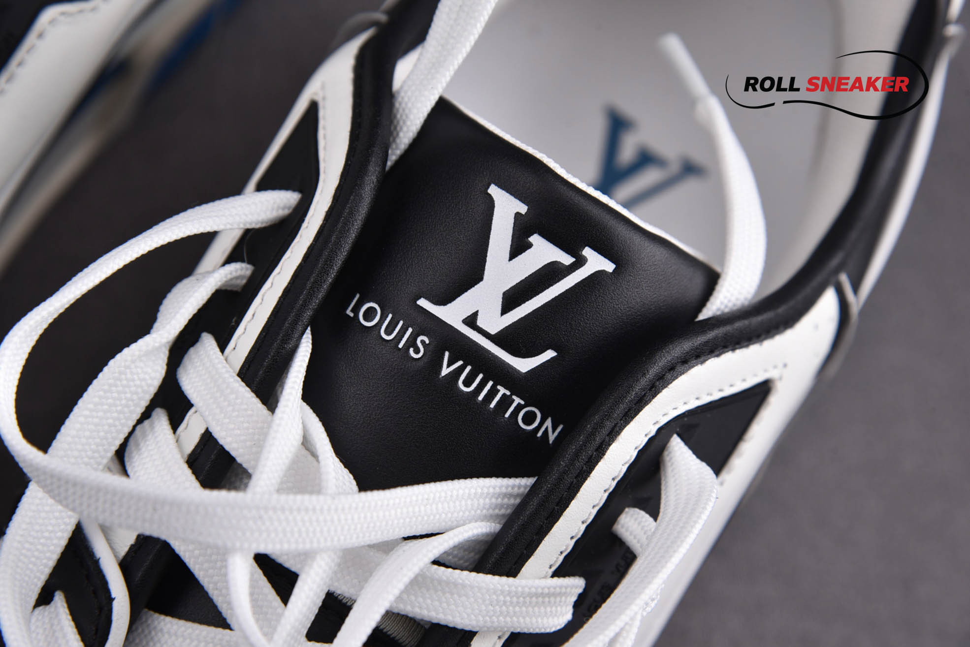 Louis Vuitton Lv Trainer White Black Blue 