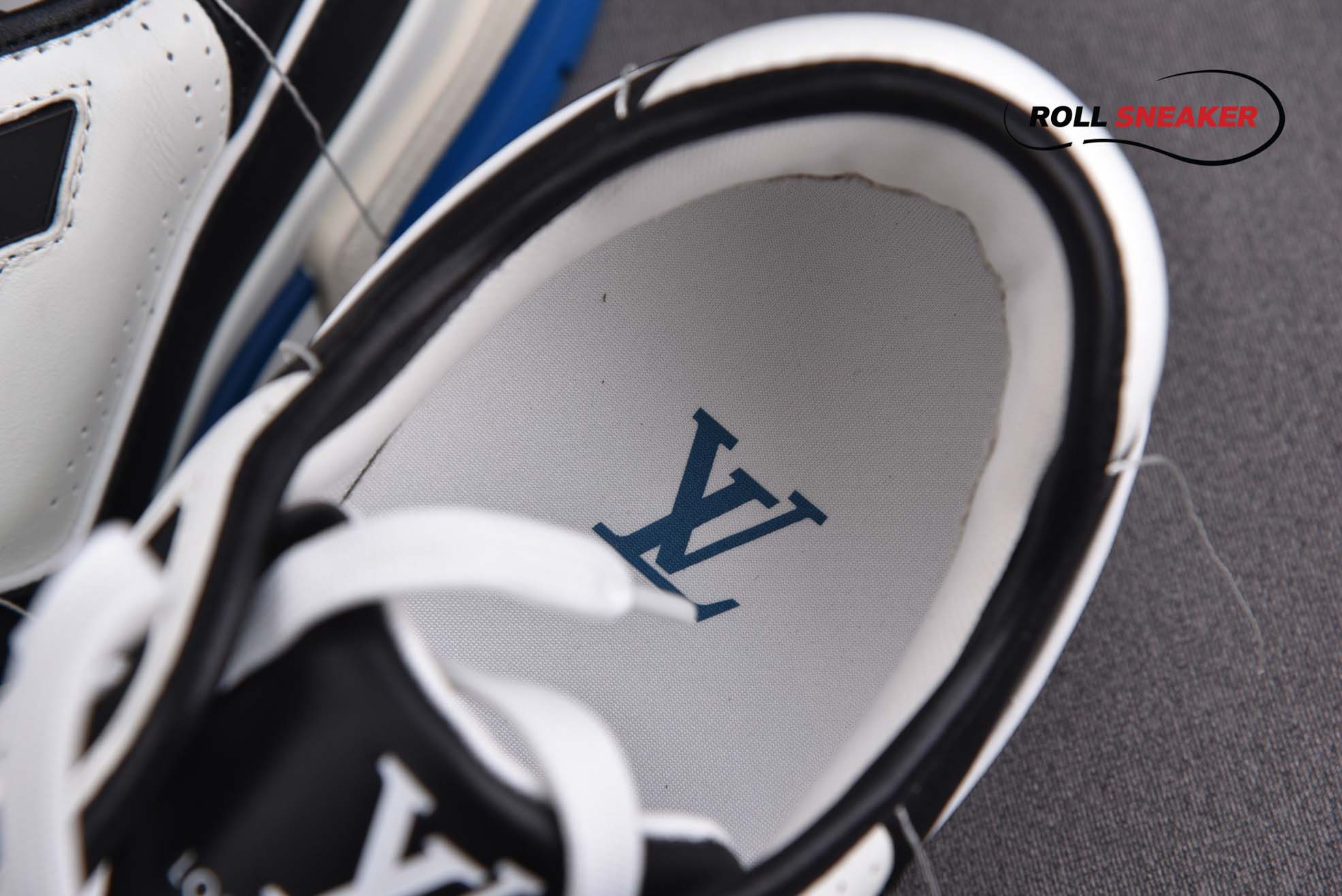 Louis Vuitton Lv Trainer White Black Blue 