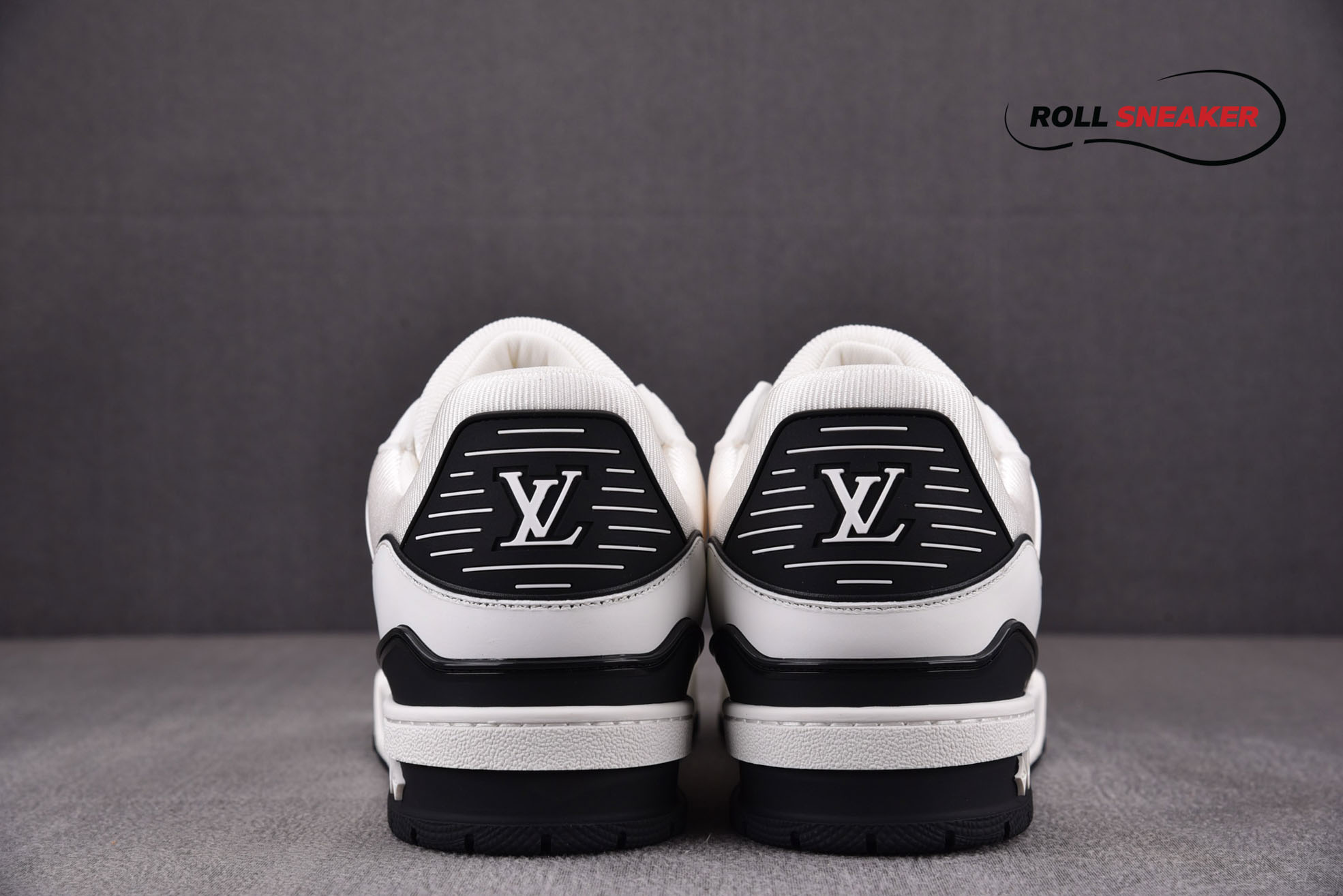 Louis Vuitton Trainer Black Ô Gạch 