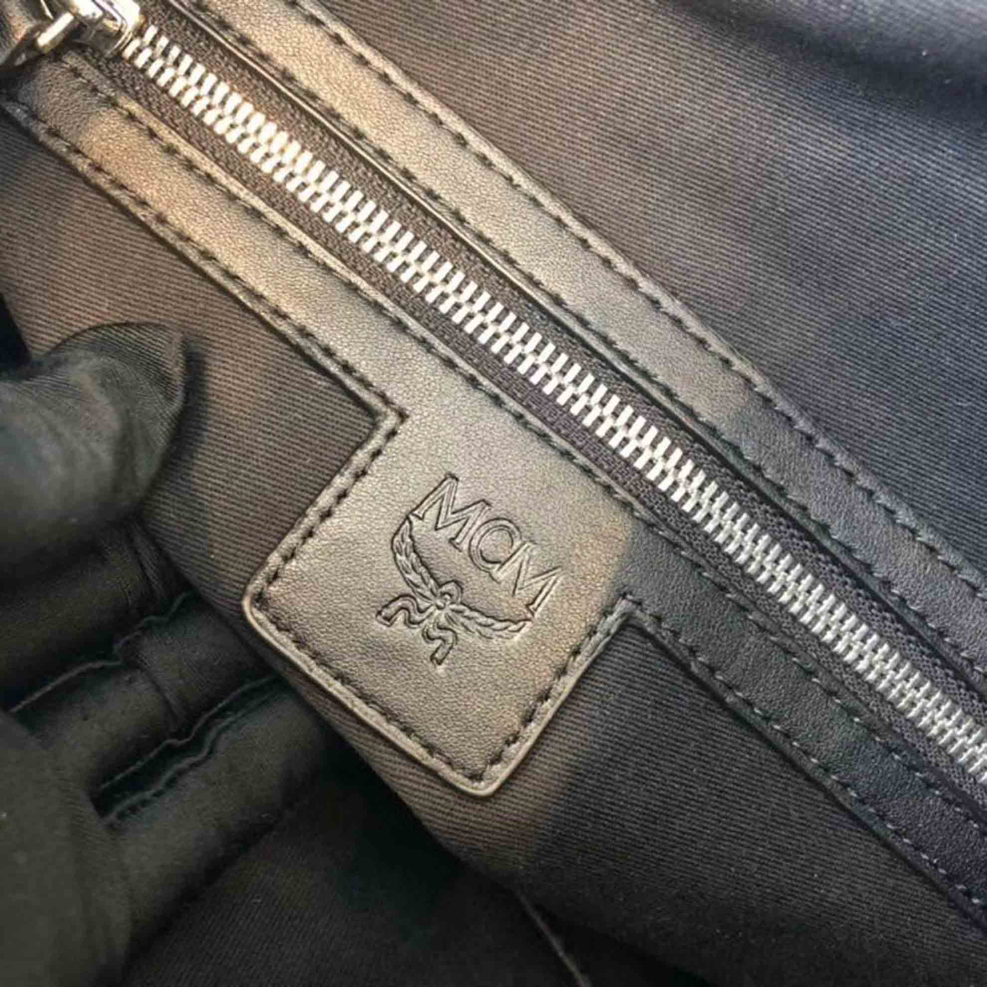 MCM Brandenburg Backpack in Visetos Đen