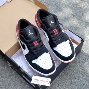 Nike Air Jordan 1 Low Black Toe