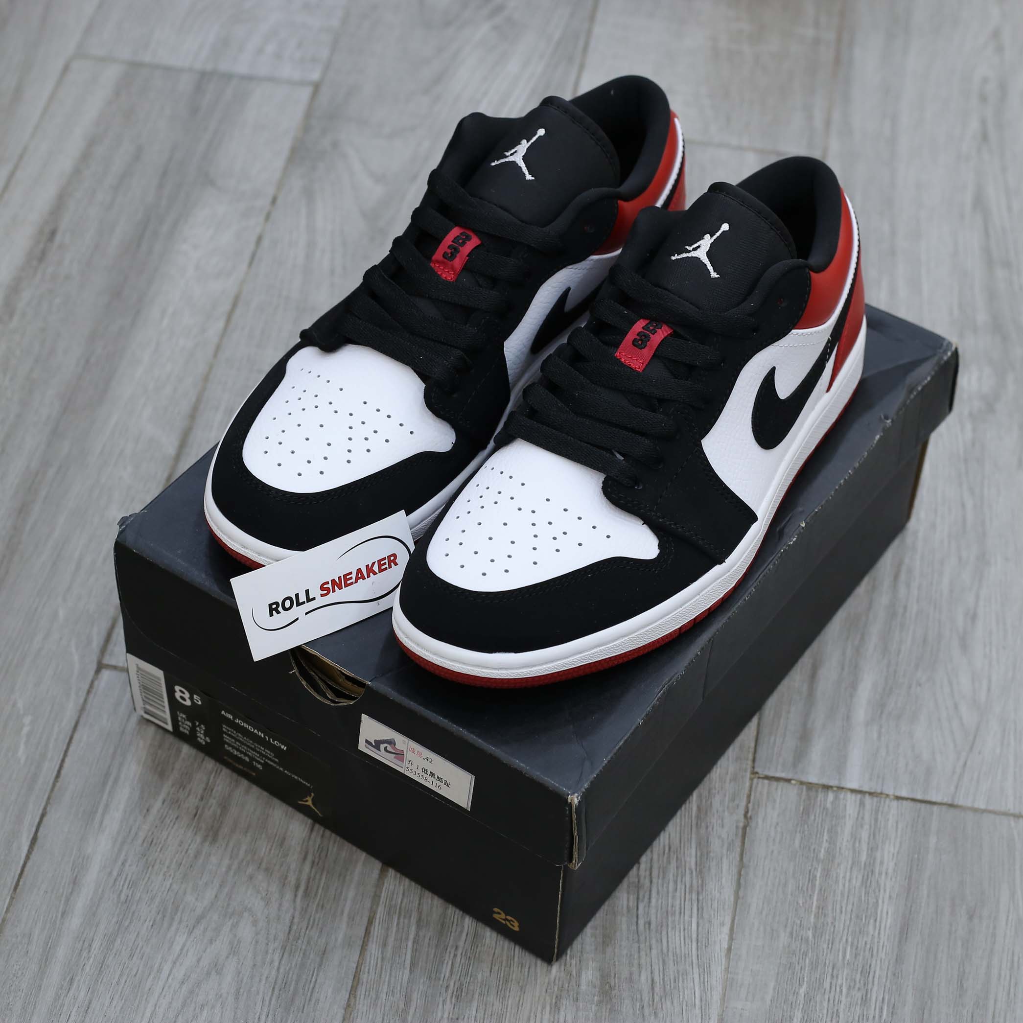 Nike Air Jordan 1 Low Black Toe