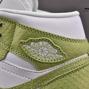 Nike Air Jordan 1 Mid ‘Green Python’