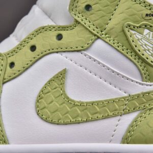 Nike Air Jordan 1 Mid ‘Green Python’