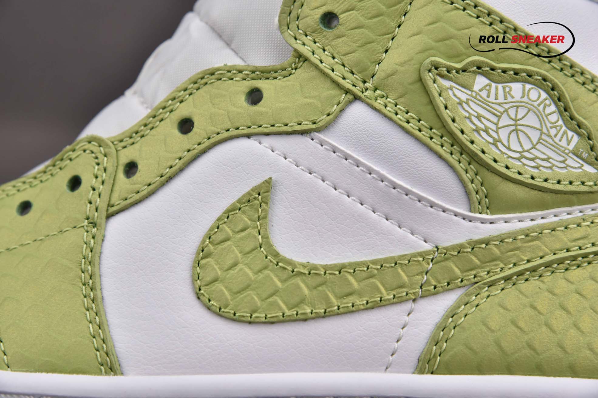 Nike Air Jordan 1 Mid ‘Green Python’