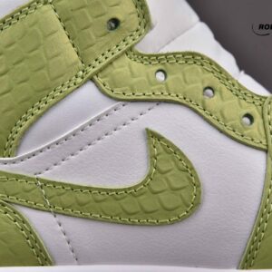 Nike Air Jordan 1 Mid ‘Green Python’