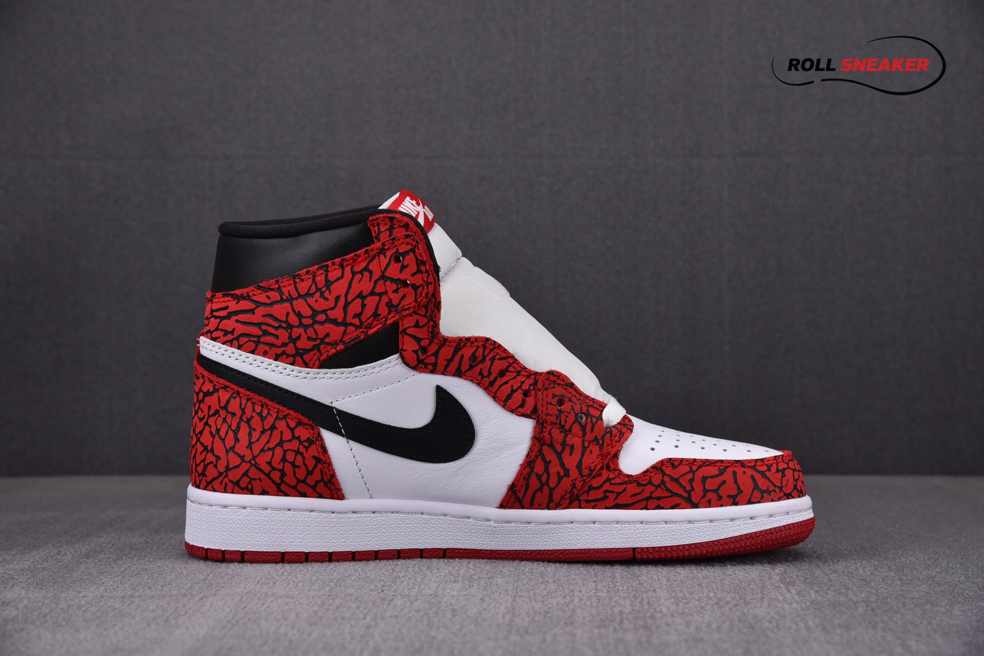 Nike Air Jordan 1 Retro High OG Red Cement