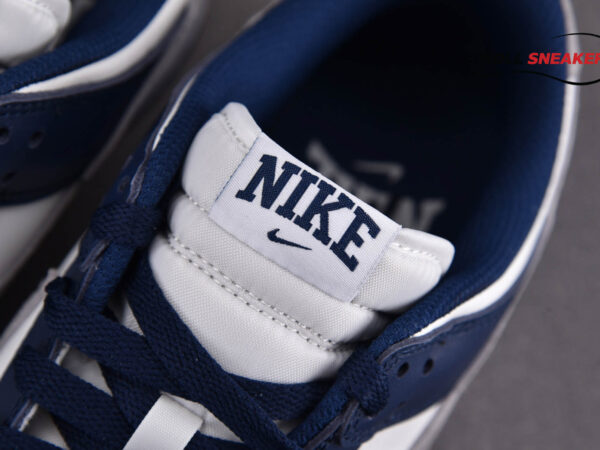 Nike Dunk Low 'Midnight Navy Smoke Grey'