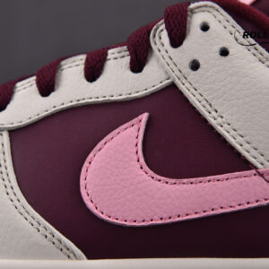 Nike Dunk Low Retro PRM ‘Valentine’s Day’