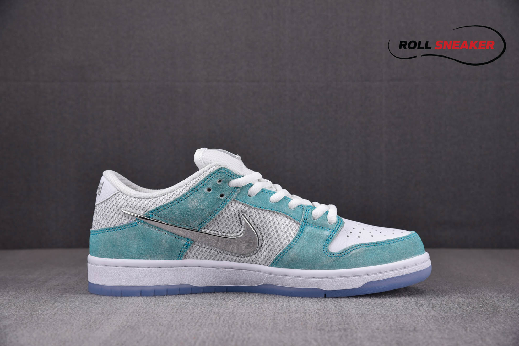 Nike SB Dunk Low April Skateboards