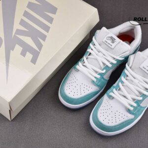 Nike SB Dunk Low April Skateboards