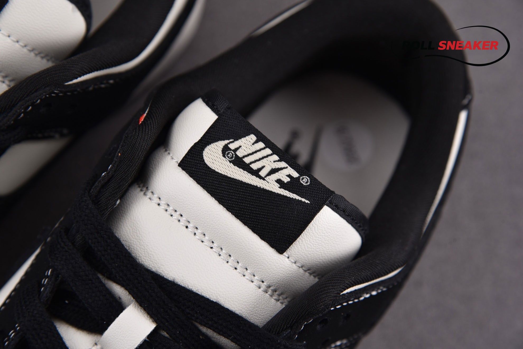  Nike SB Dunk Low “Black Bat”