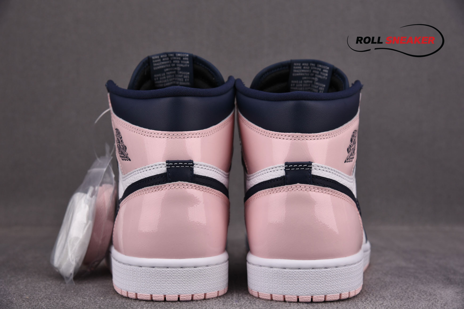 Nike Wmns Air Jordan 1 Retro High OG SE ‘Bubble Gum’