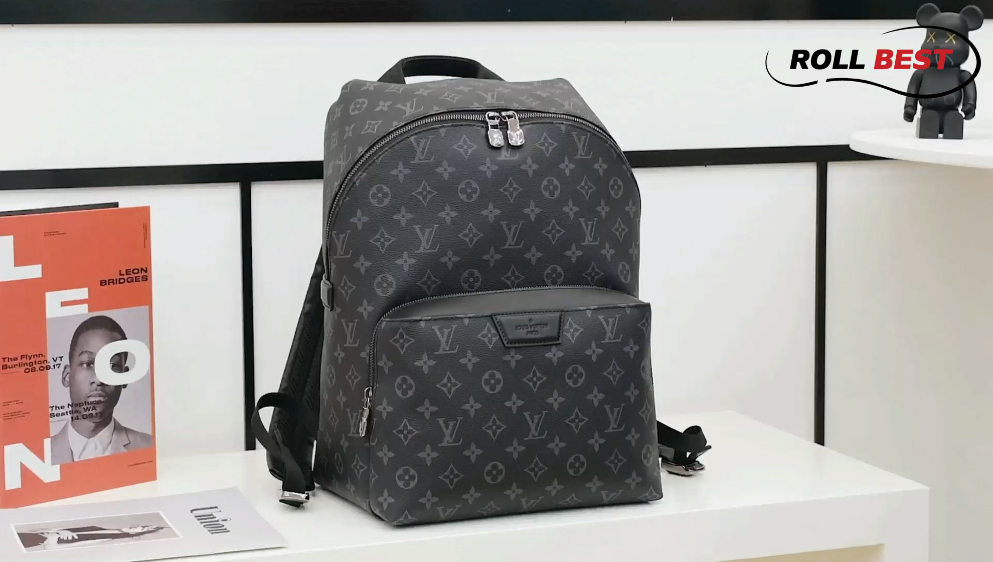 Ba Lô LV Discovery Backpack PM Monogram Eclipse Canvas Đen 