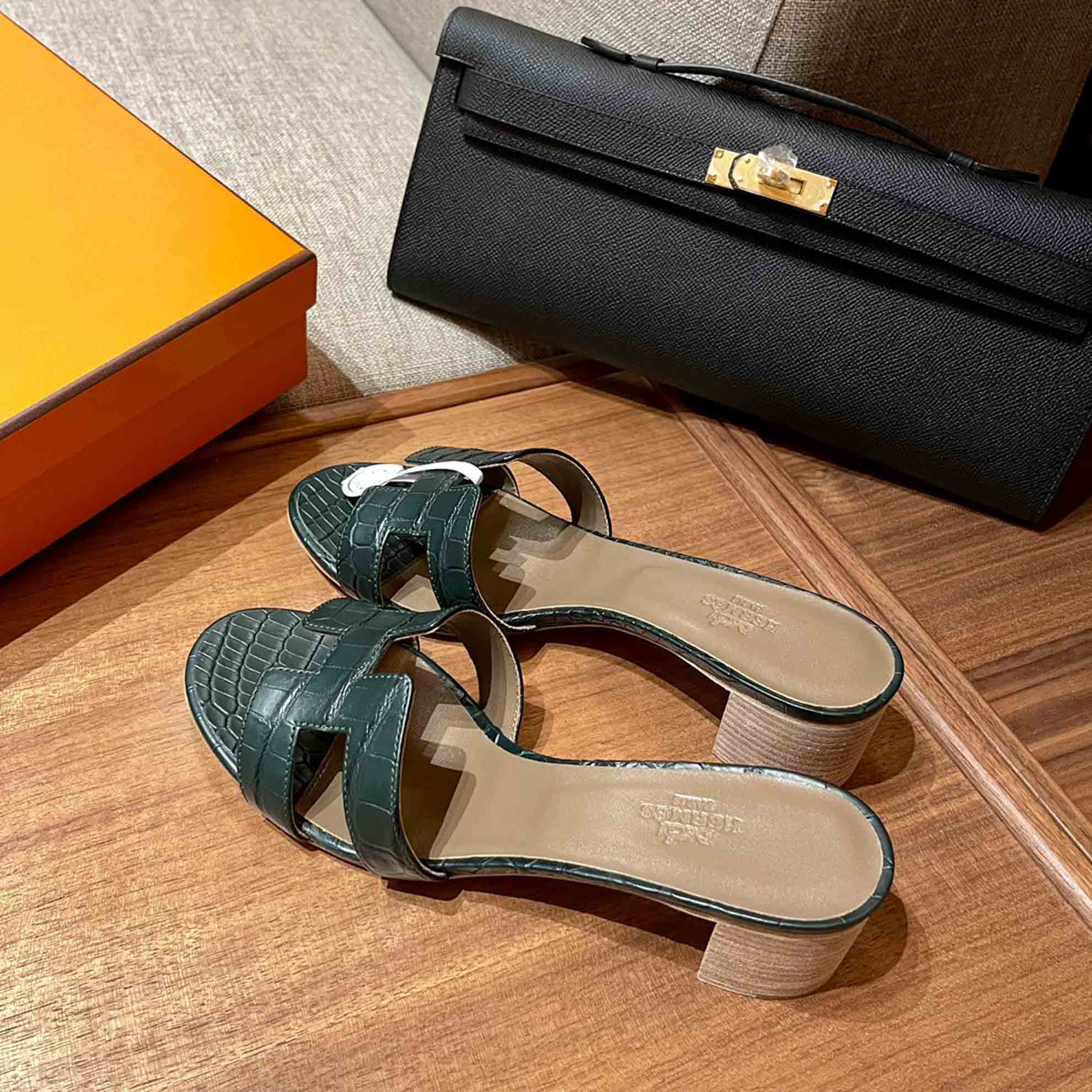 Dép Cao Gót Nữ Hermes Oasis Sandal Da Cá Sấu Green