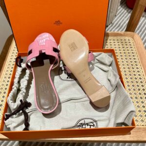 Dép Cao Gót Nữ Hermes Oasis Sandal Da Cá Sấu Hồng Nhạt