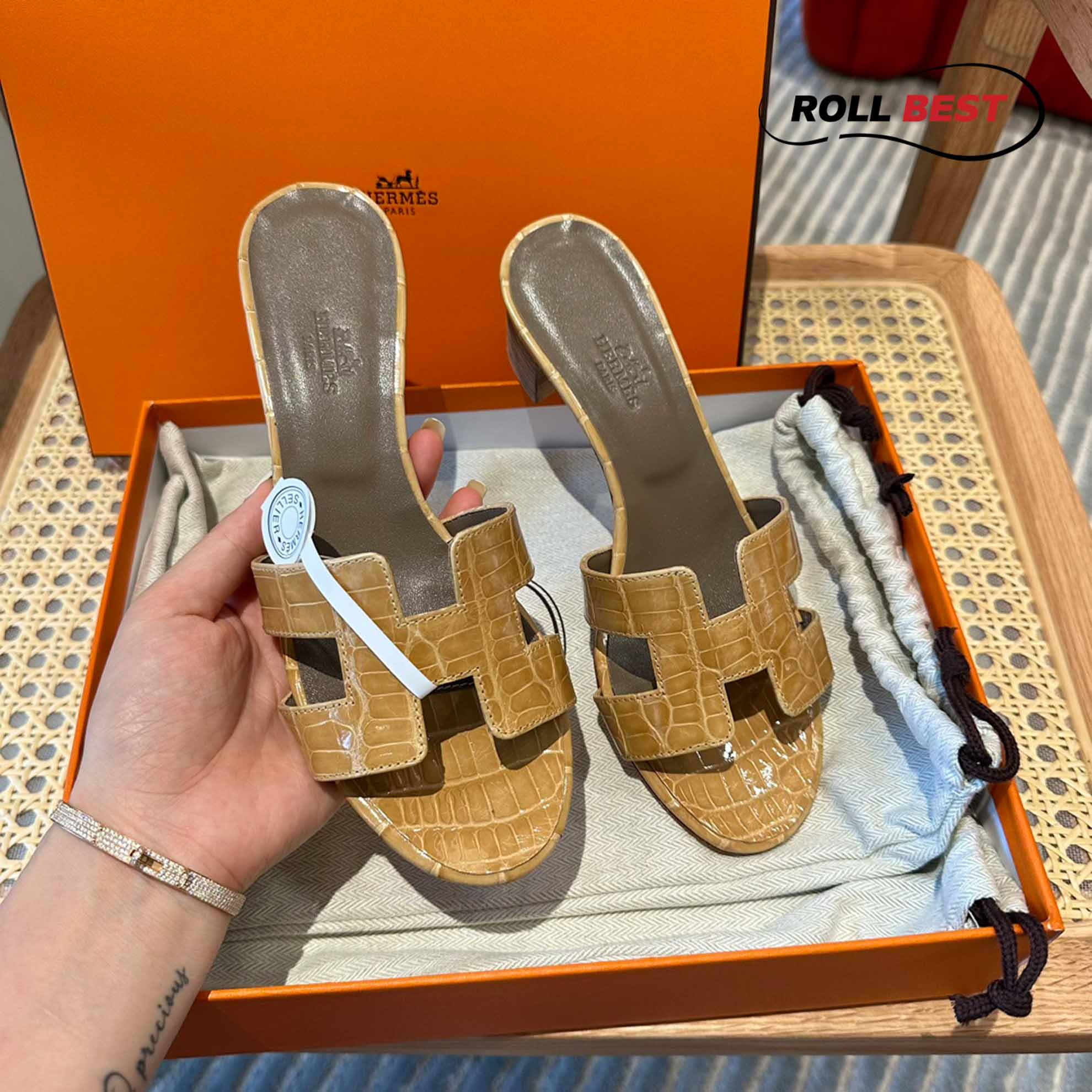 Dép Cao Gót Nữ Hermes Oasis Sandal Da Cá Sấu Vàng Nhat