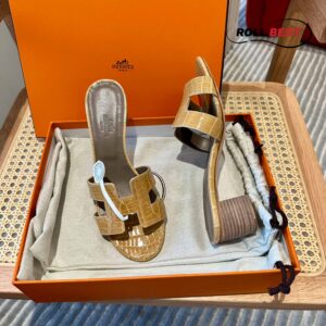 Dép Cao Gót Nữ Hermes Oasis Sandal Da Cá Sấu Vàng Nhat