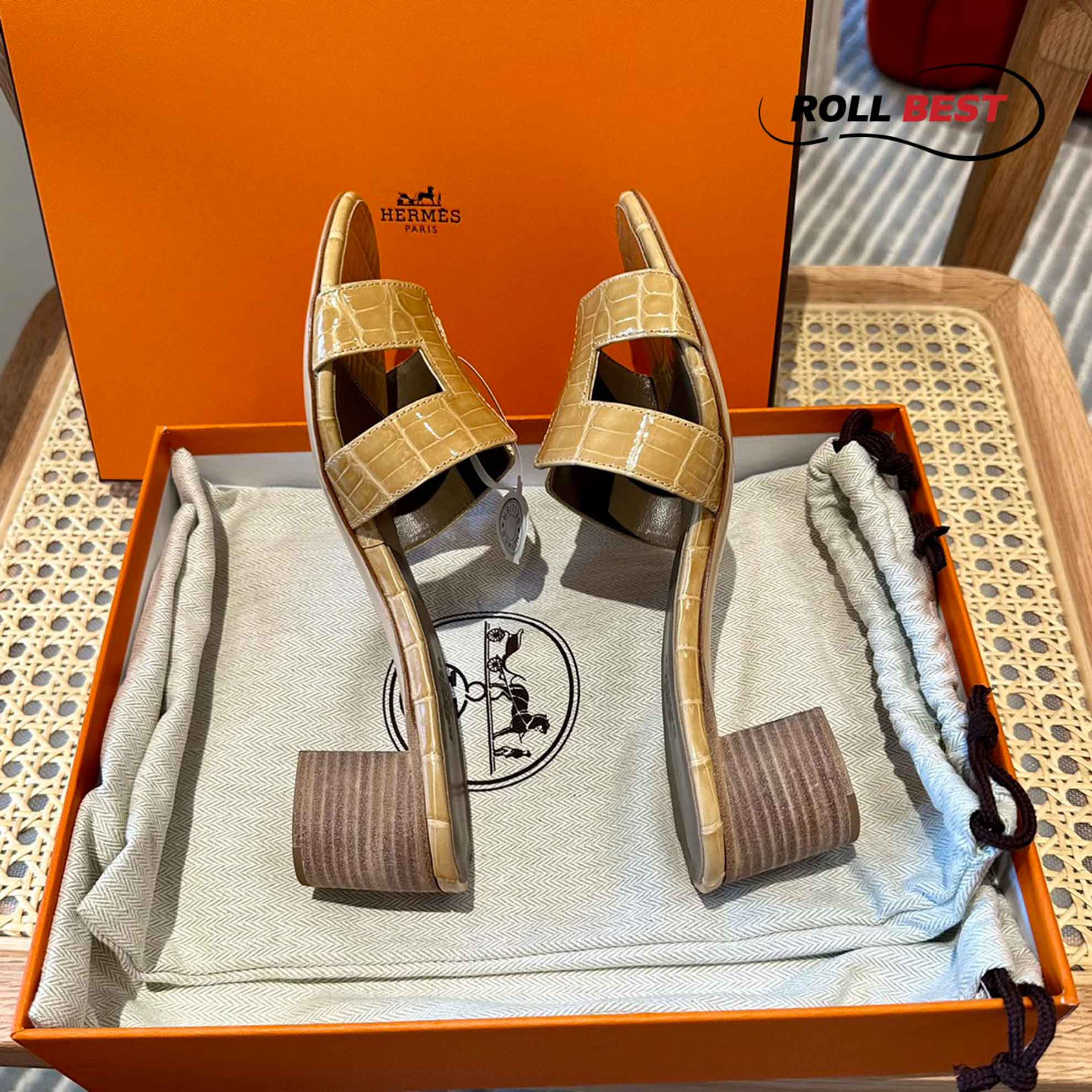 Dép Cao Gót Nữ Hermes Oasis Sandal Da Cá Sấu Vàng Nhat