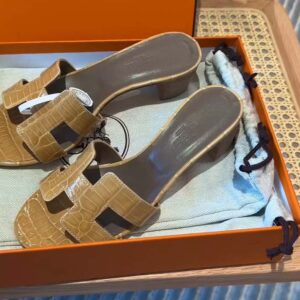 Dép Cao Gót Nữ Hermes Oasis Sandal Da Cá Sấu Vàng Nhat