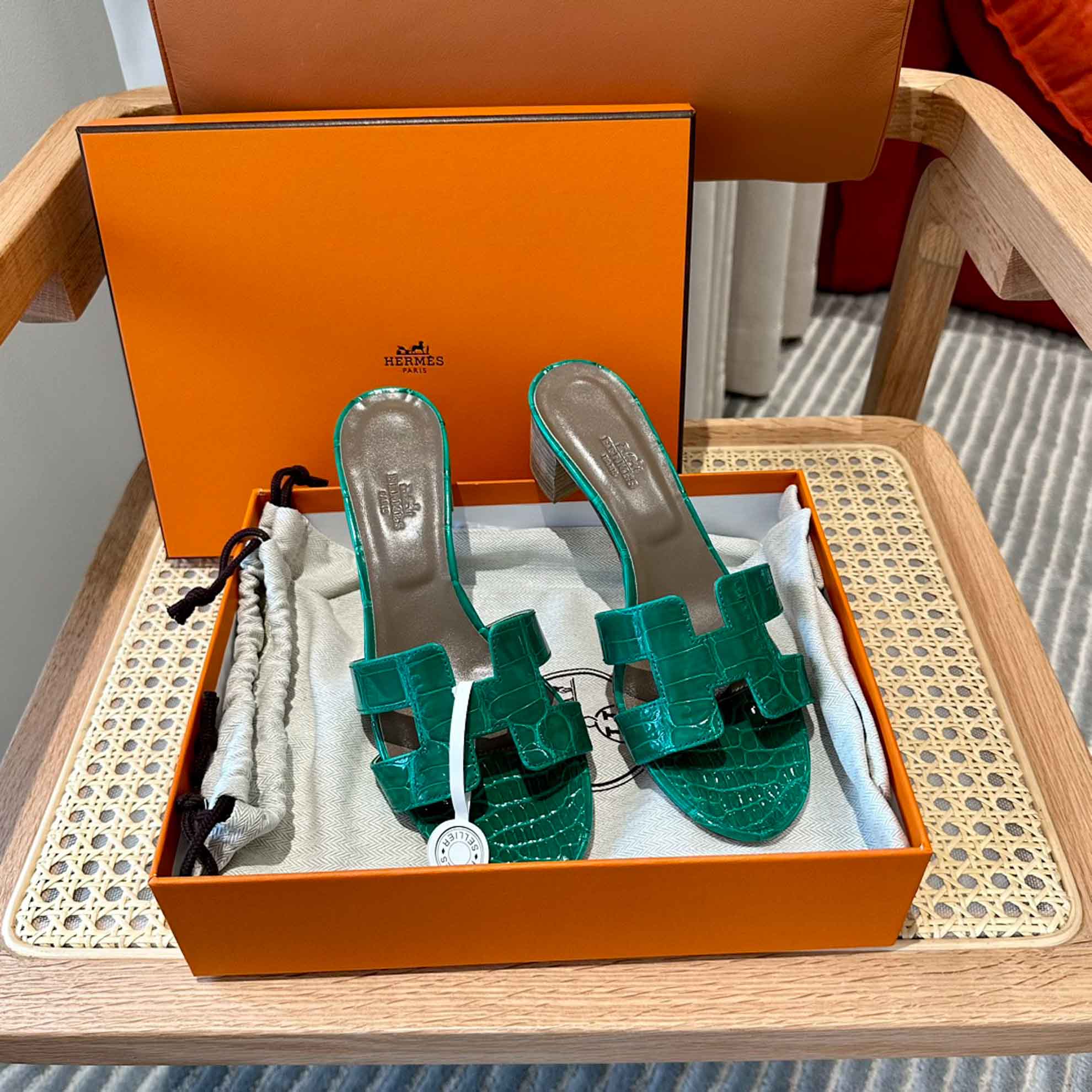 Dép Cao Gót Nữ Hermes Oasis Sandal Da Cá Sấu Xanh Nâu