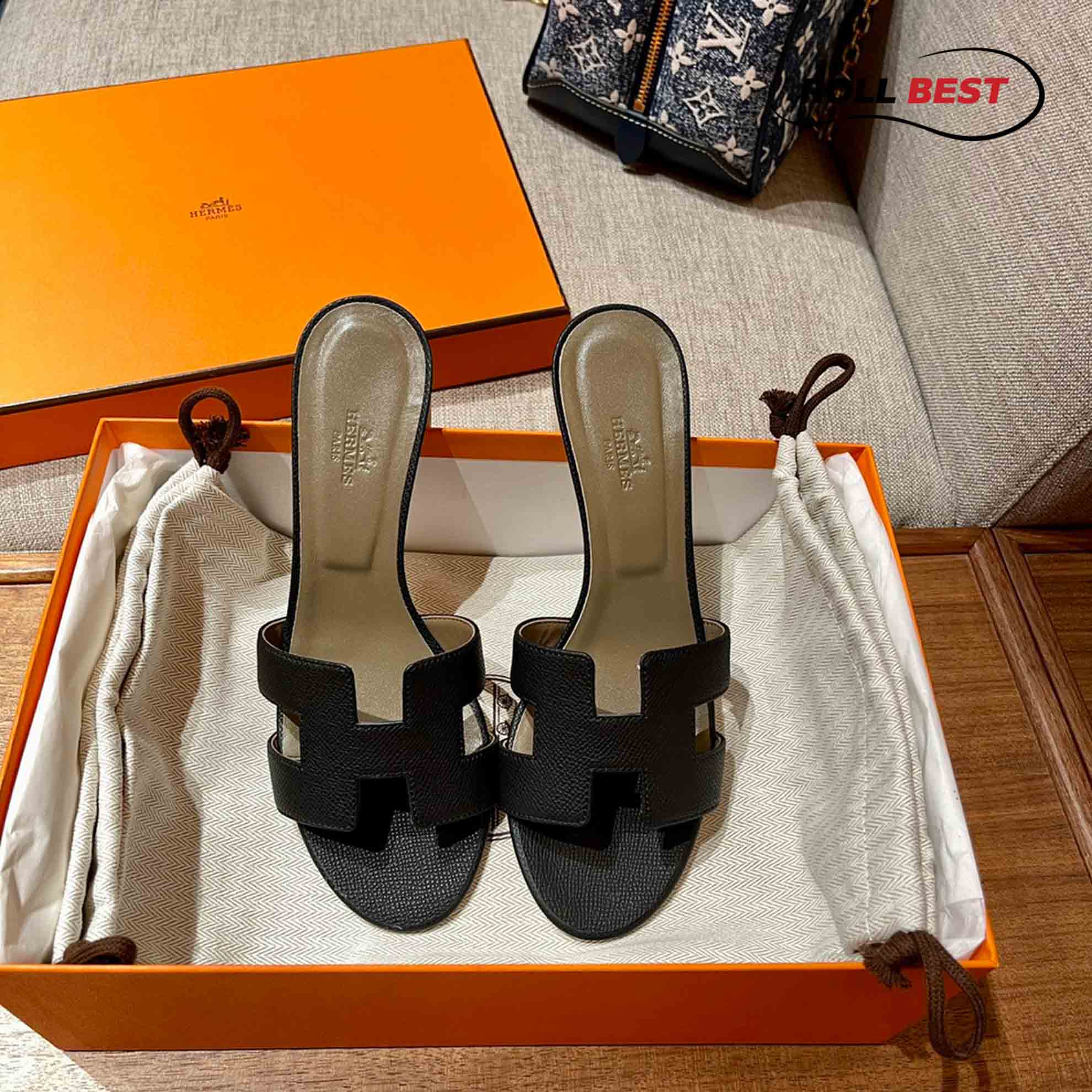 Dép Cao Gót Nữ Hermes Oasis Sandal Đen Da Nhăn