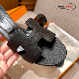 Dép Cao Gót Nữ Hermes Oasis Sandal Full Đen Nhăn