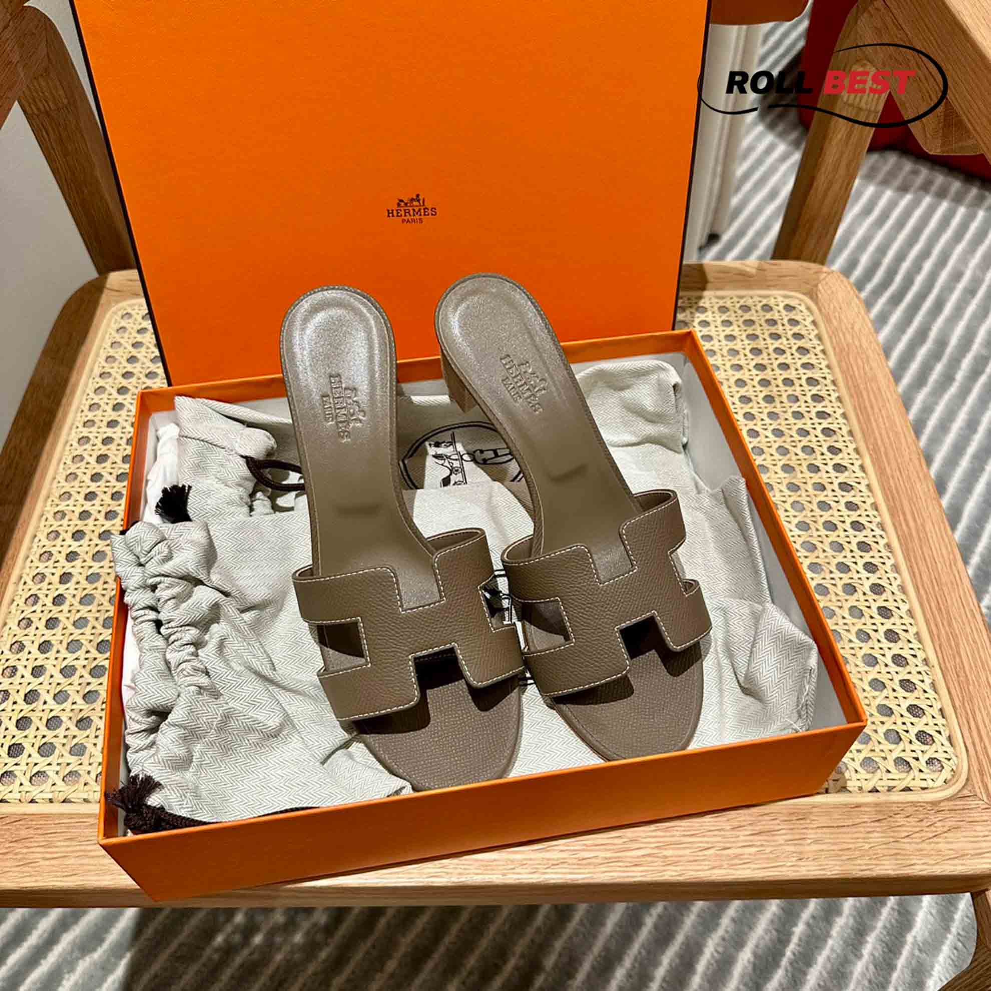 Dép Cao Gót Nữ Hermes Oasis Sandal Nâu Đen Da Nhăn