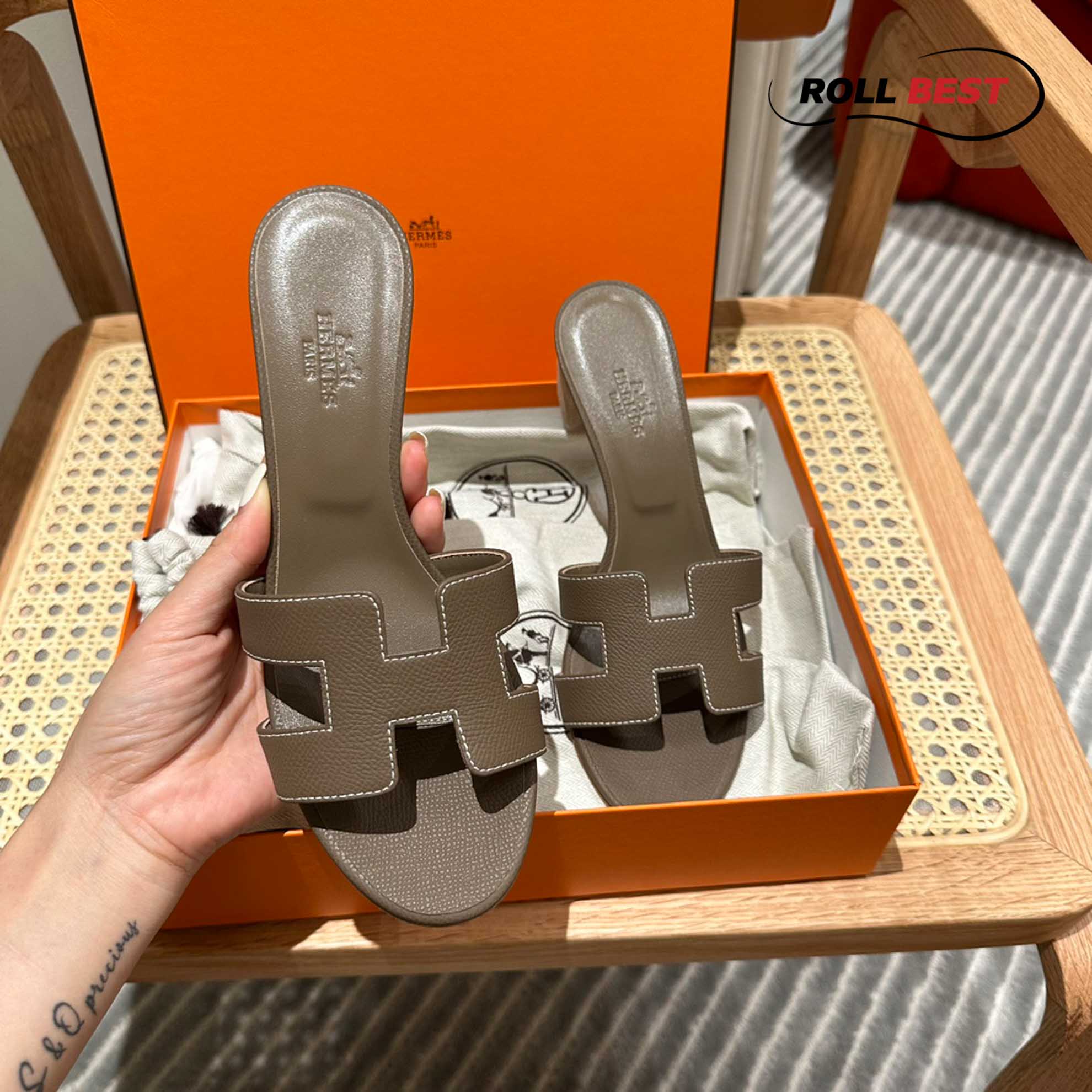 Dép Cao Gót Nữ Hermes Oasis Sandal Nâu Đen Da Nhăn