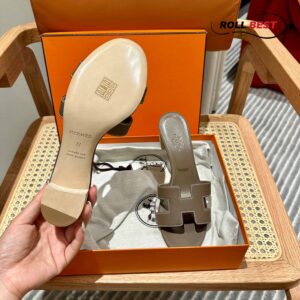 Dép Cao Gót Nữ Hermes Oasis Sandal Nâu Đen Da Nhăn